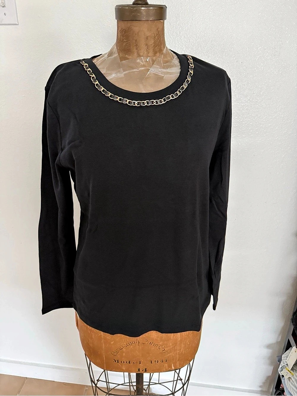 NWT Rafaella Black cotton long sleeve top with gold chain detail around the neck